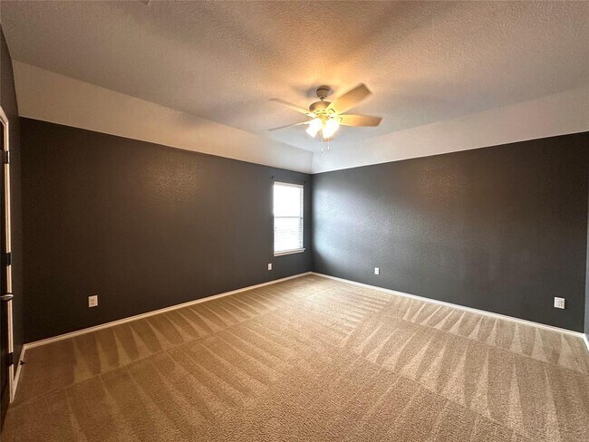 Building Photo - 4601 Tiddle Ln