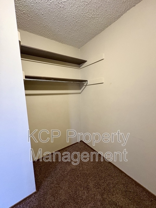 Building Photo - 4726 S U St