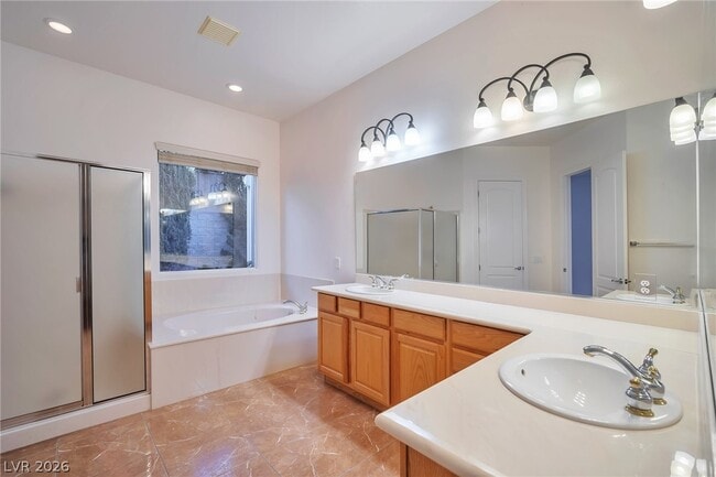 Building Photo - 2585 Portsmouth Creek Ave