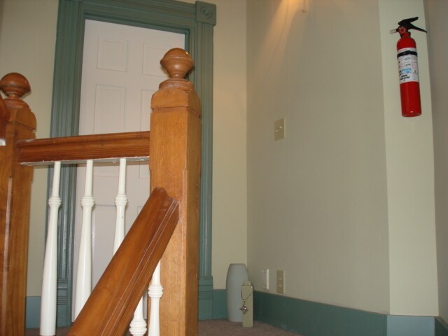 Building Photo - 608 N I St
