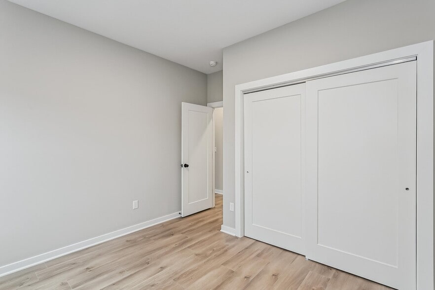 Building Photo - 909 S Logan St