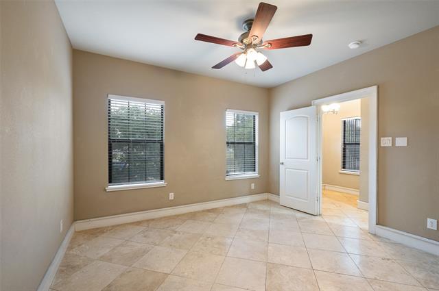 Building Photo - 3409 Bryan St