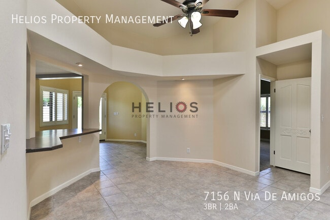 Building Photo - 7156 N Vía De Amigos