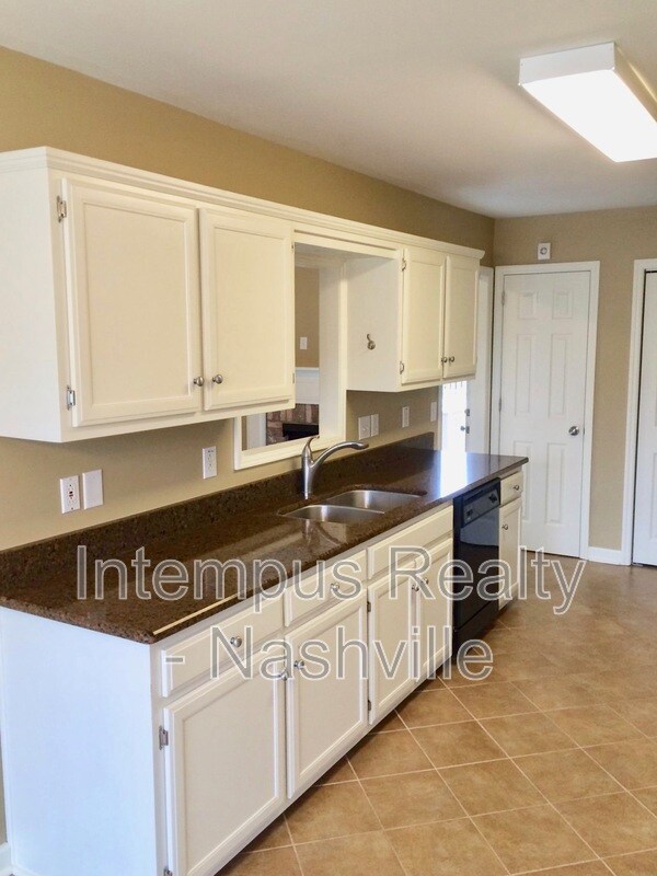Building Photo - 1761 Witt Way Dr
