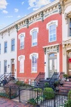 Building Photo - 317 A St SE