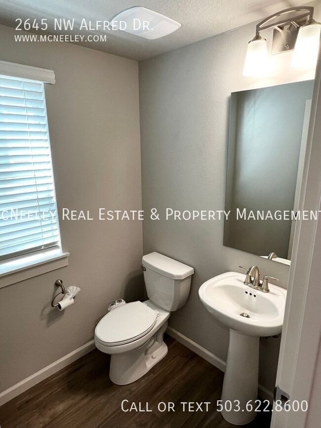 Building Photo - 2645 Alfred Dr