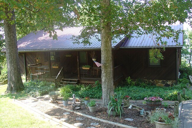 Building Photo - Monthly Waterfront Cabin with Slip