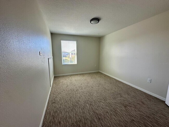Building Photo - Epperson Rental