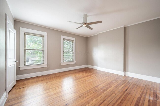 Building Photo - 6 Hanford St