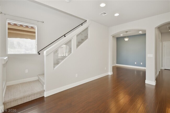 Building Photo - 5736 W Brimstone Hill Ave