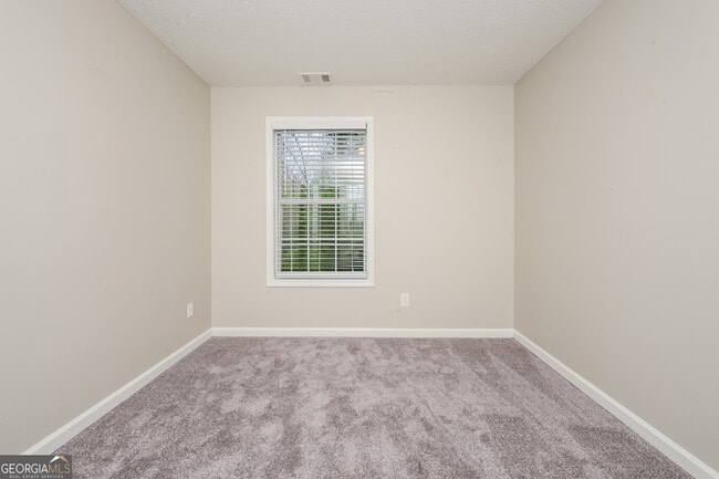 Building Photo - 3667 Sapphire Ct