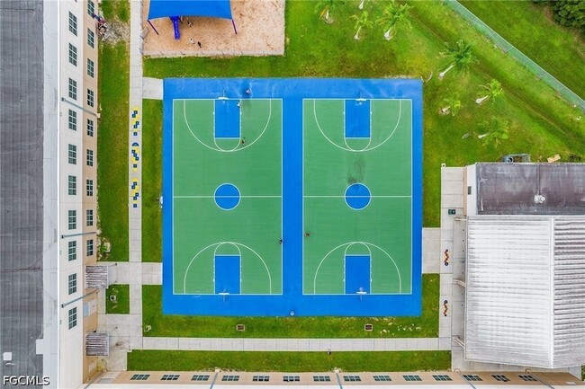 Building Photo - 11015 Mill Creek Way