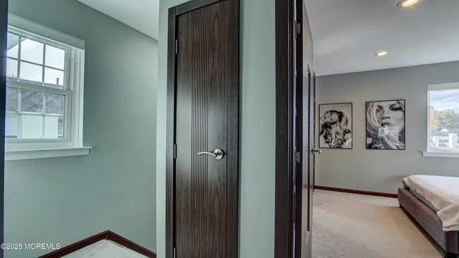 Building Photo - 141 Chestnut Way