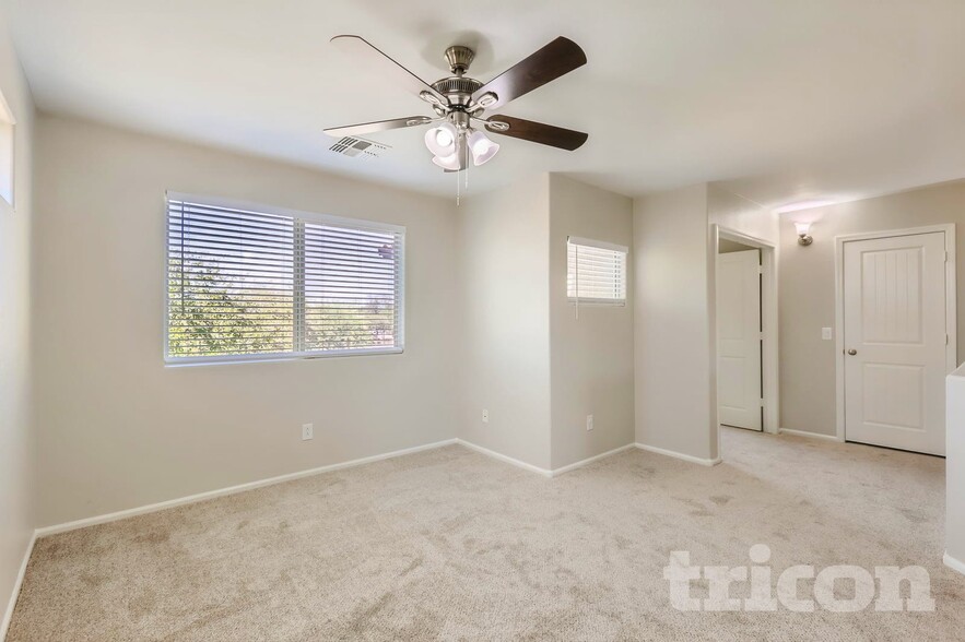 Building Photo - 3513 S 89th Ave