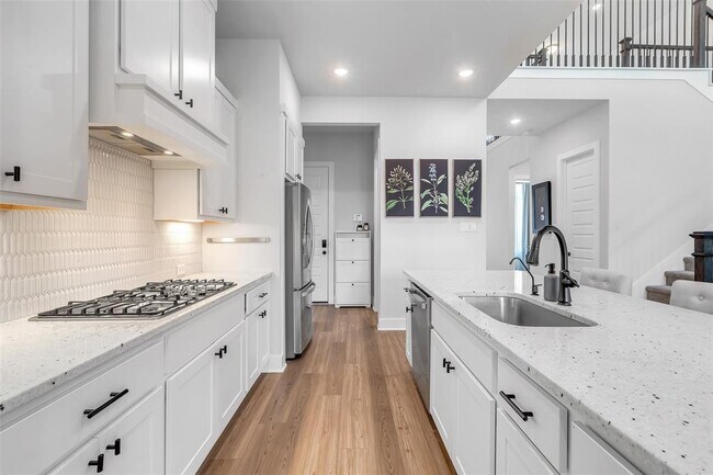 Building Photo - 9219 Trimble Lndg Dr