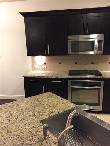 Building Photo - 409 Busher Dr