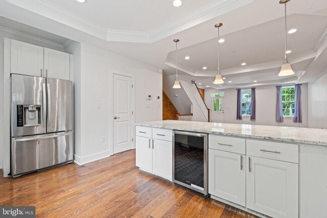 Building Photo - 1110 Orren St NE