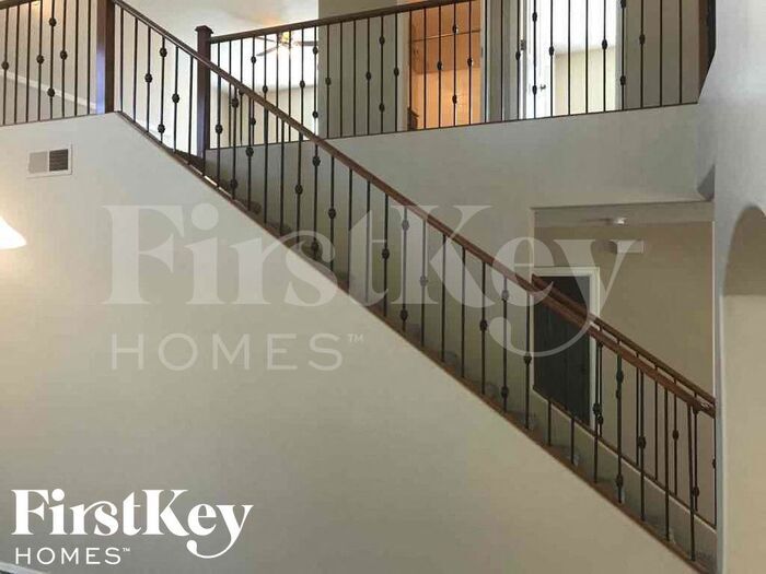 Building Photo - 2814 W Kowalsky Ln