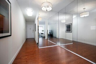 Building Photo - 1 bedroom in NEW YORK NY 10005