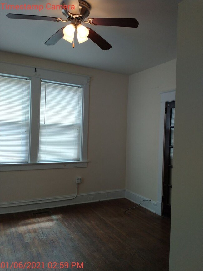 Building Photo - 2026-2027 - Housing on 14th St: 8 Bd Rm 3 ...