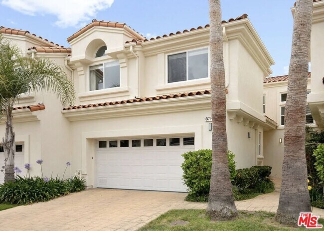 Primary Photo - 6471 Zuma View Pl