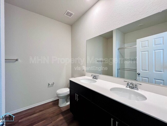 Building Photo - 4105 Paddock Trl