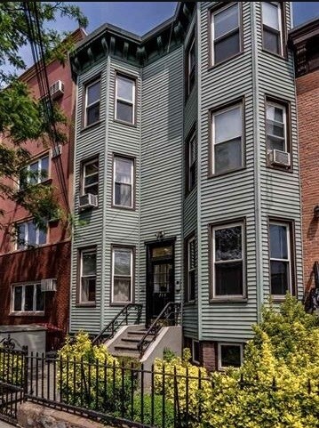 Building Photo - 314 4th St