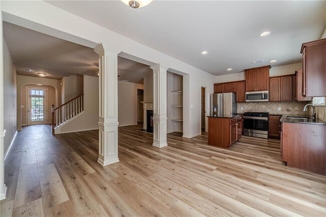 Building Photo - 3328 Sardis Bend Dr