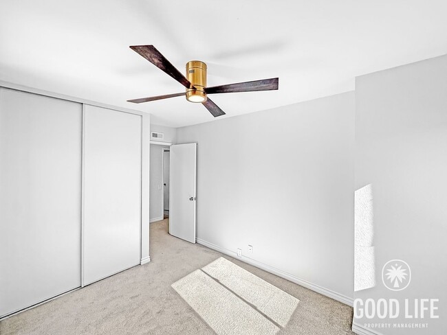 Building Photo - Beautiful 3B/2.5BA Condo in UTC for Rent!