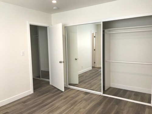 Building Photo - 739 N Sweetzer Ave