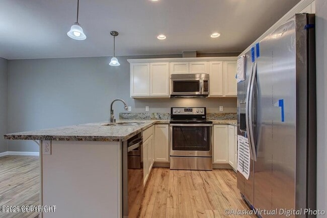 Building Photo - 4730 Mainsail Ave