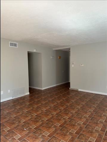 Building Photo - 1606 Dove Dr