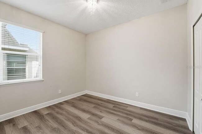 Building Photo - 11007 Inside Loop