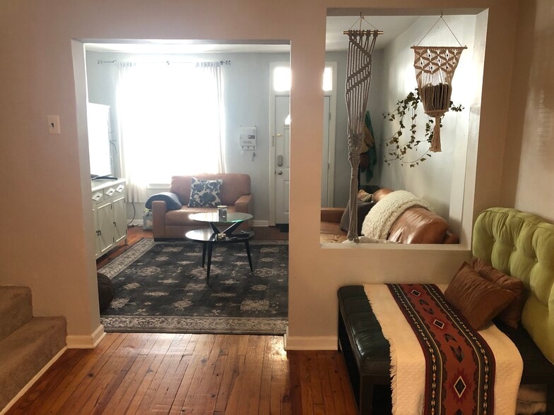view of living room from bar area - 4346 Cresson St