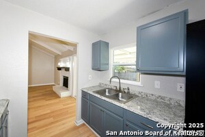 Building Photo - 6838 Blue Lake Dr