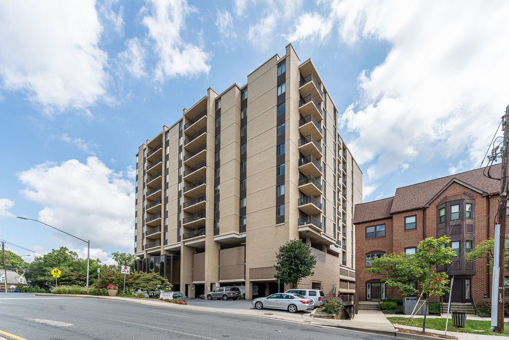 Exterior front of The Riviera Condominium - 4242 East West Hwy