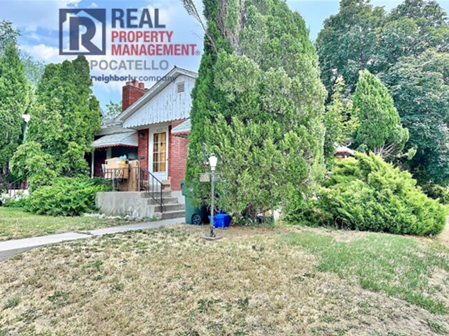 Primary Photo - 651-655 W Lander