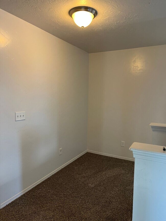 Building Photo - 4 bed 2.5 bath home in Meridian Idaho