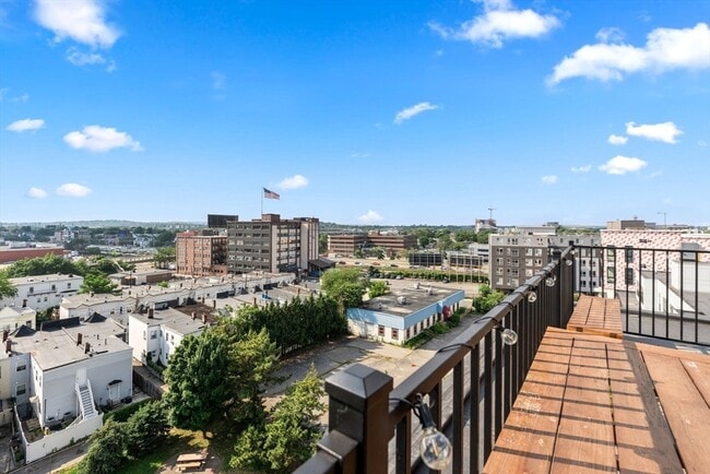 Building Photo - 30 Penniman Rd