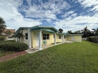 Building Photo - 7057 Sunset Dr S