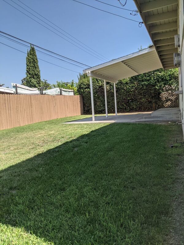 Building Photo - 15411 Fernview St