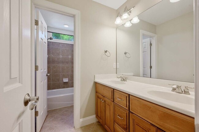 Building Photo - Custom Home in Fantastic Neighborhood!