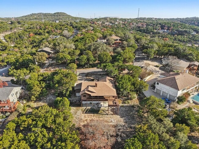 Building Photo - 21009 Fawn Ridge Dr