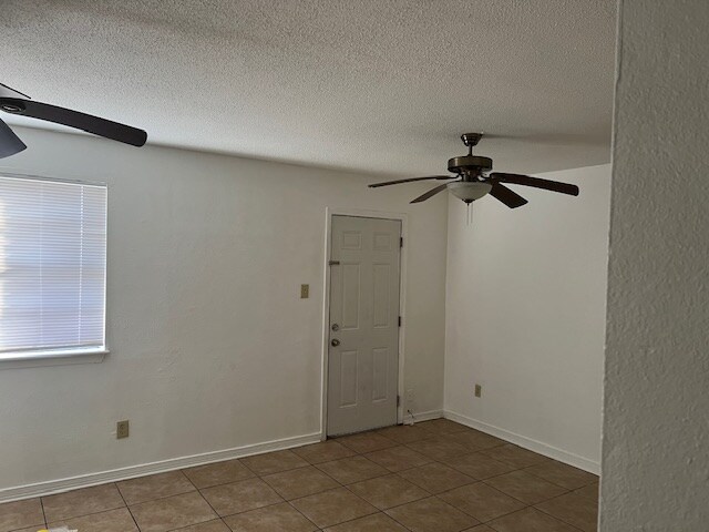 Building Photo - 2833 Fayette St