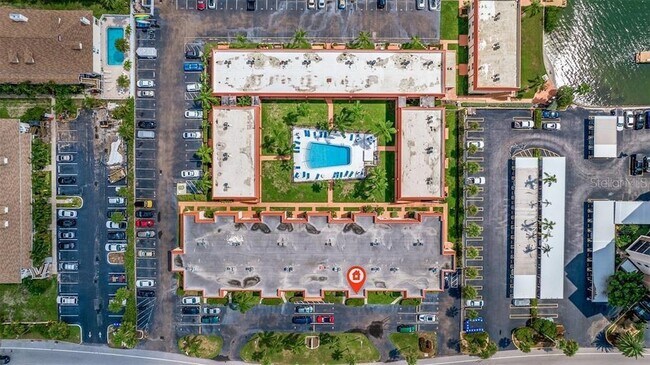Building Photo - 10365 Paradise Blvd