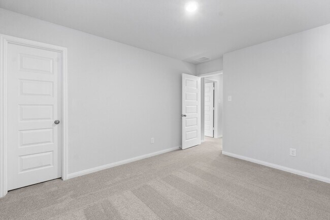 Building Photo - 13357 Burbot Dr