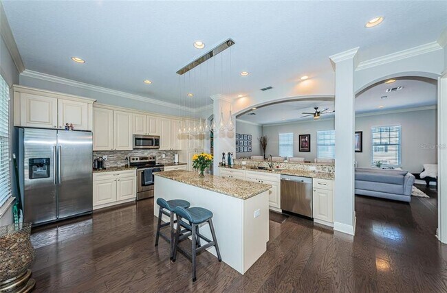 Building Photo - 7004 Grevilla Ave S