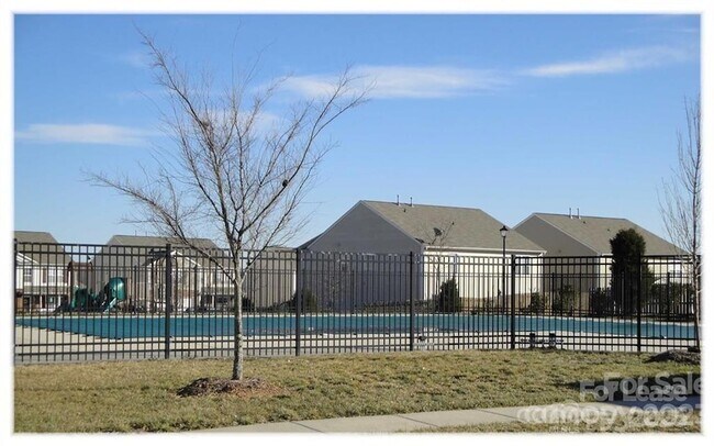 Building Photo - 10942 Dry Stone Dr
