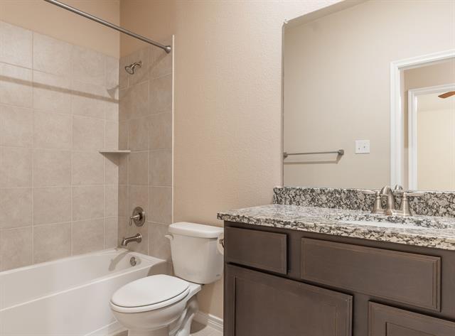 Building Photo - 9820 Diamondback Ln