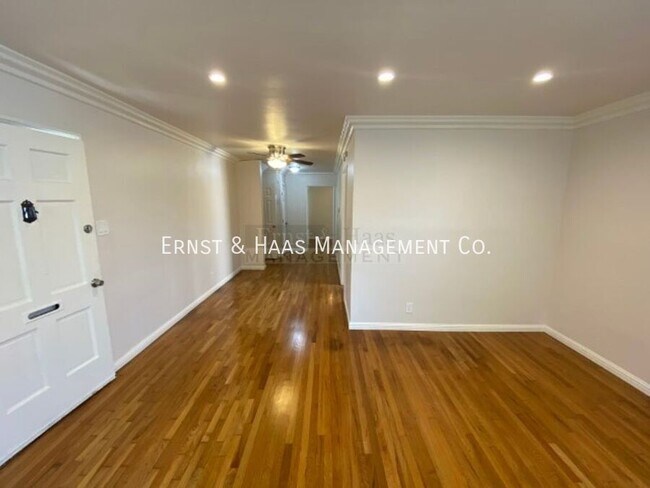 Building Photo - 5235 E The Toledo